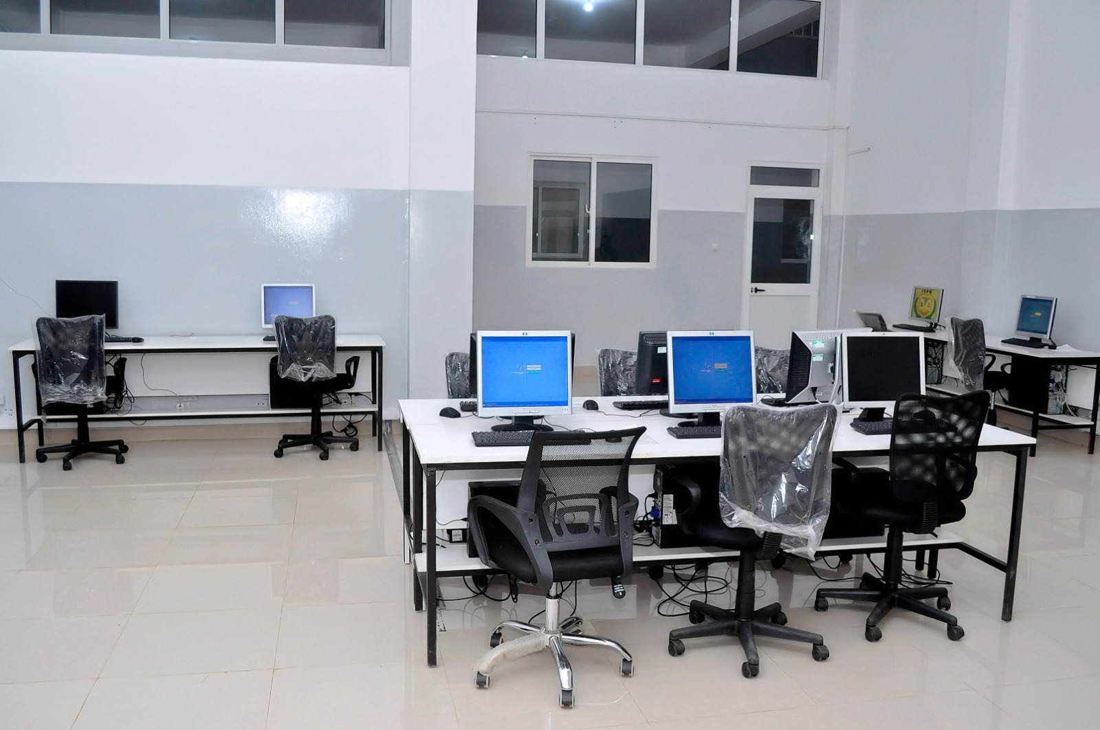 Lab Equipado